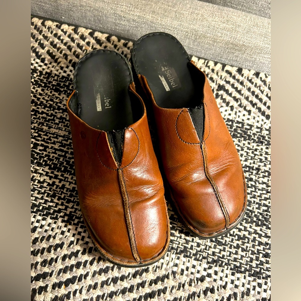 Women’s Brown Leather Slip-On Shoes